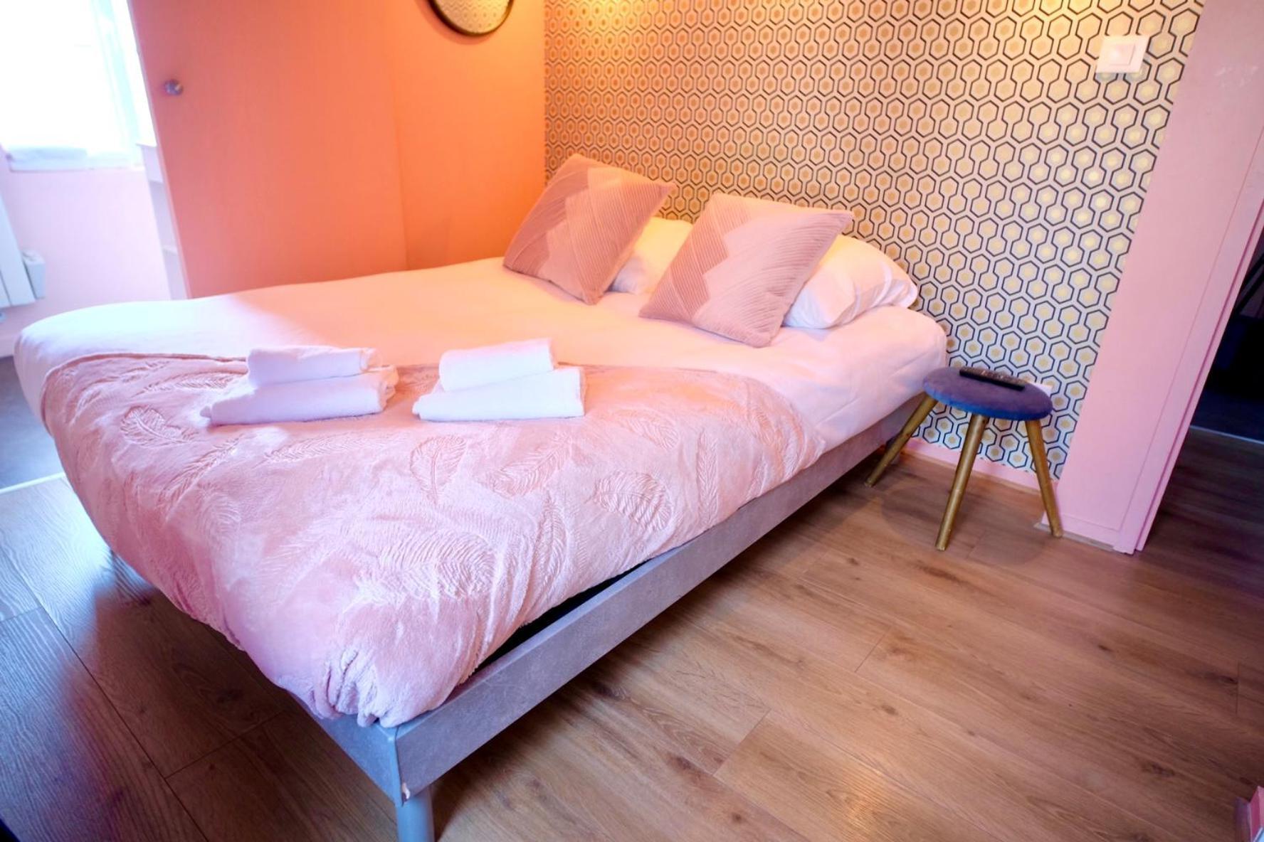La Bonbonniere Rose Appartement Caen Buitenkant foto